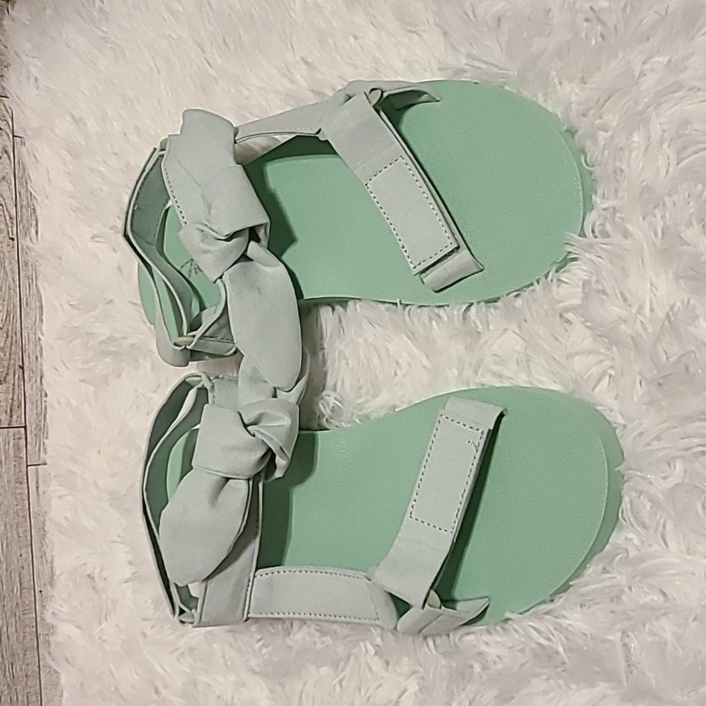 Mint Green Sandals. Size 8.5. Forever Brand